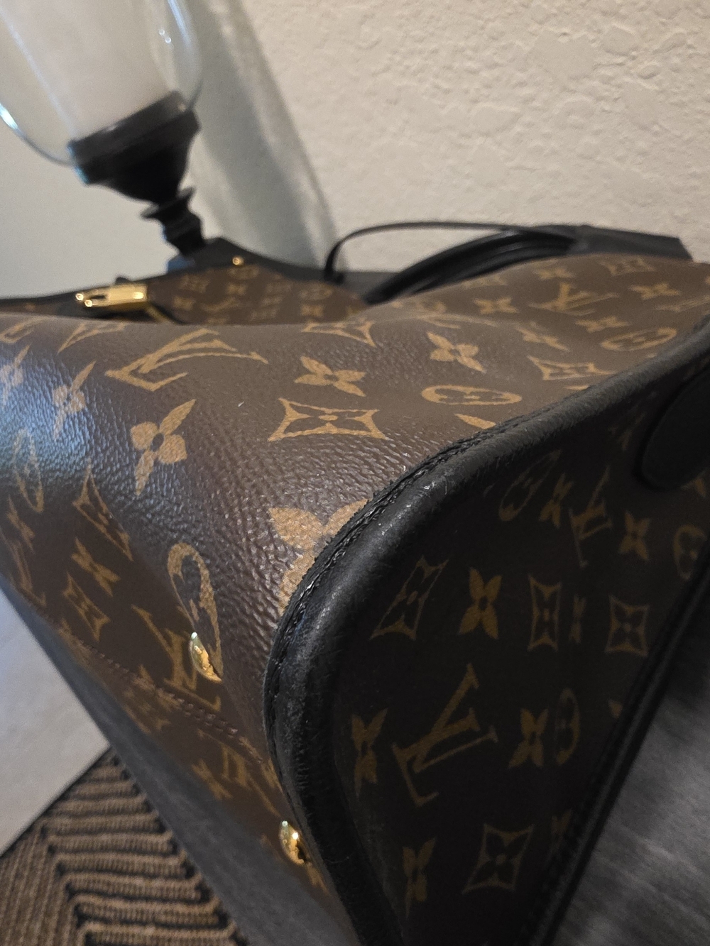 Louis Vuitton Monogram Popincort MM in Black shoulder tote - Picture 8 of 17